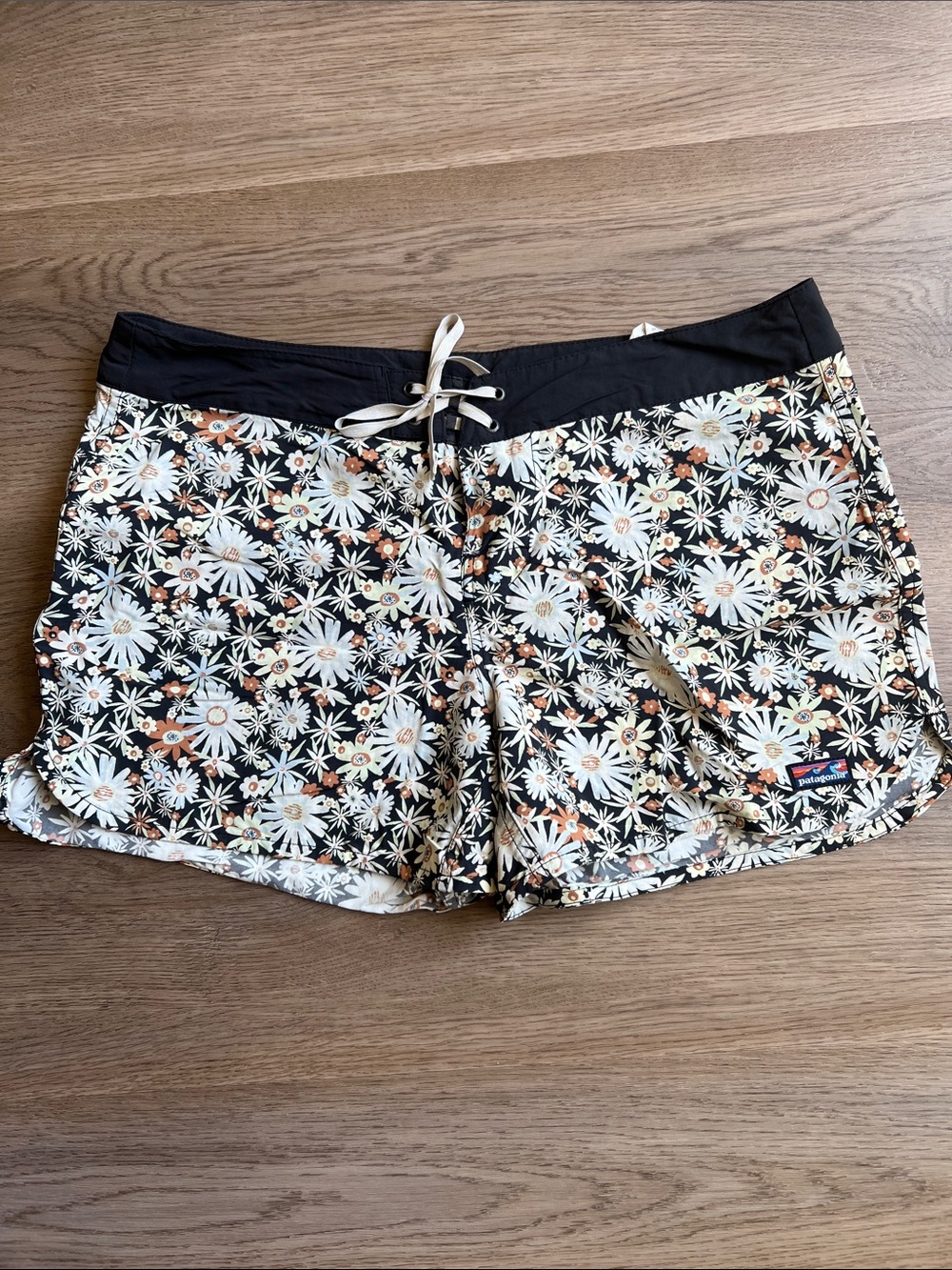 Patagonia Women's Black Floral Swim Shorts with Cream & Orange Daisies